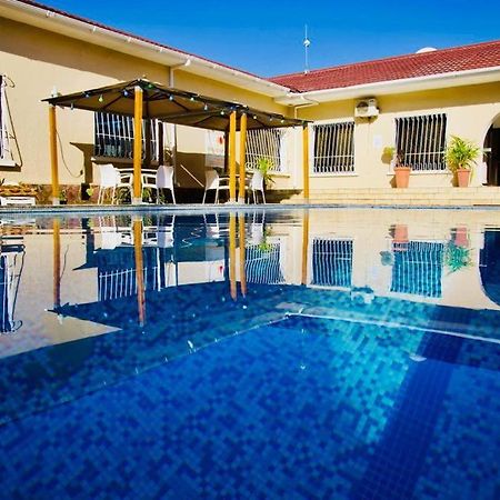 Bougainvilla Boutique Hotel & Restaurant Lubumbashi Ngoại thất bức ảnh