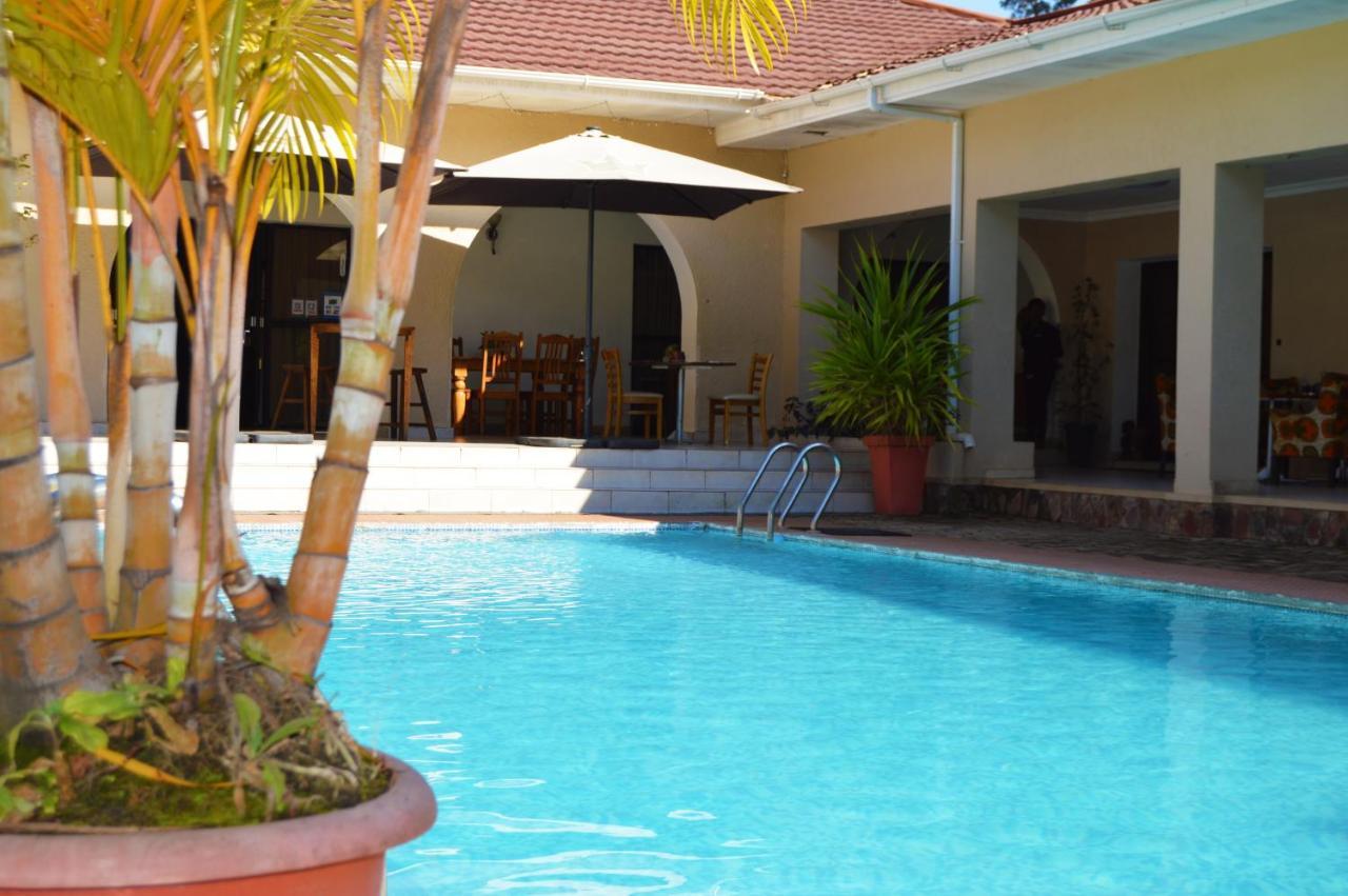 Bougainvilla Boutique Hotel & Restaurant Lubumbashi Ngoại thất bức ảnh