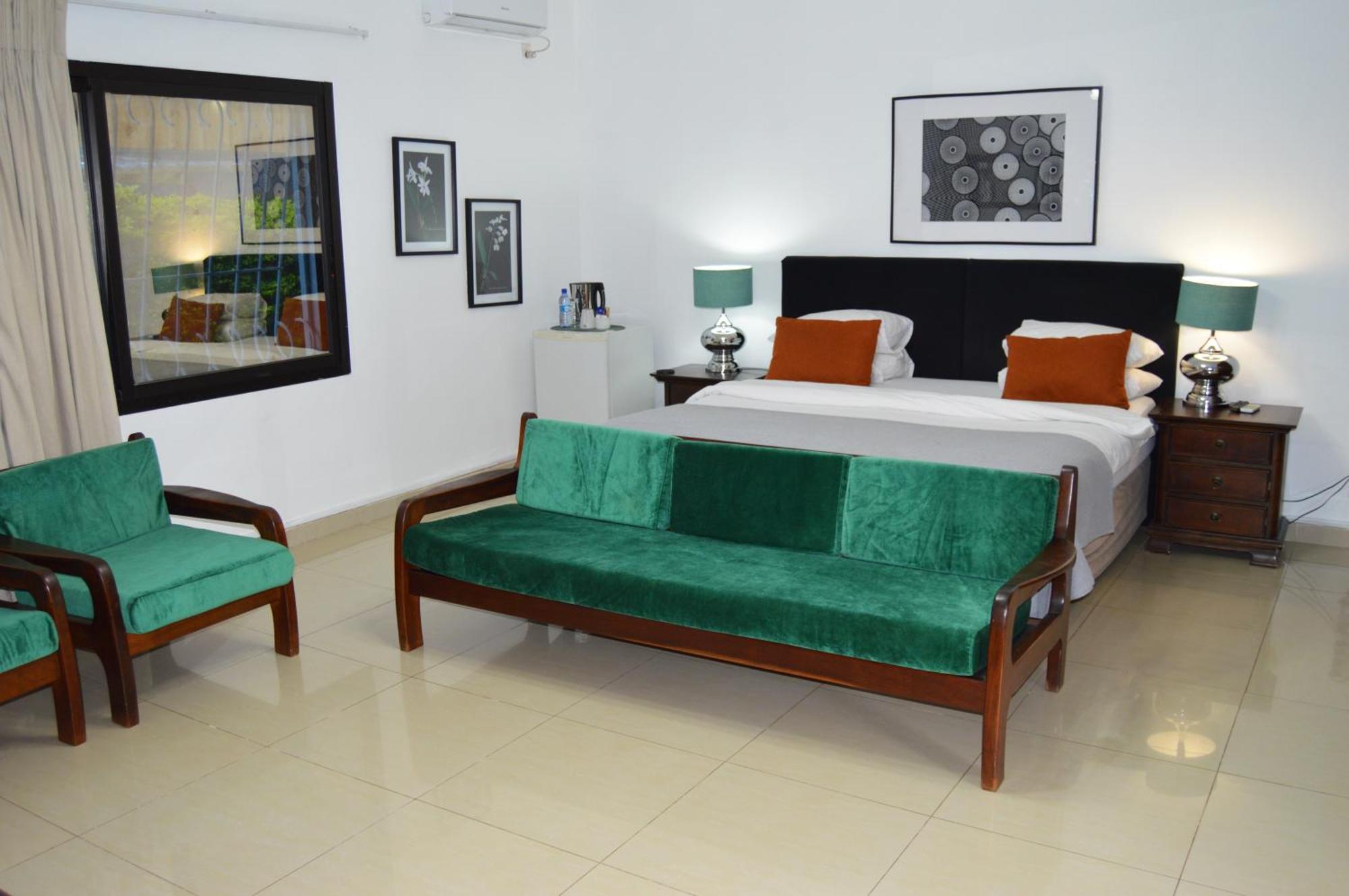 Bougainvilla Boutique Hotel & Restaurant Lubumbashi Ngoại thất bức ảnh